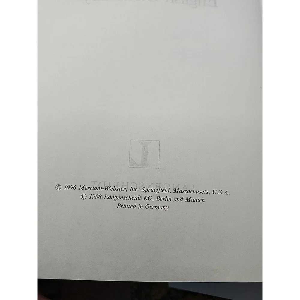 Langenscheidt's New College Merriam-Webster English Dictionary
